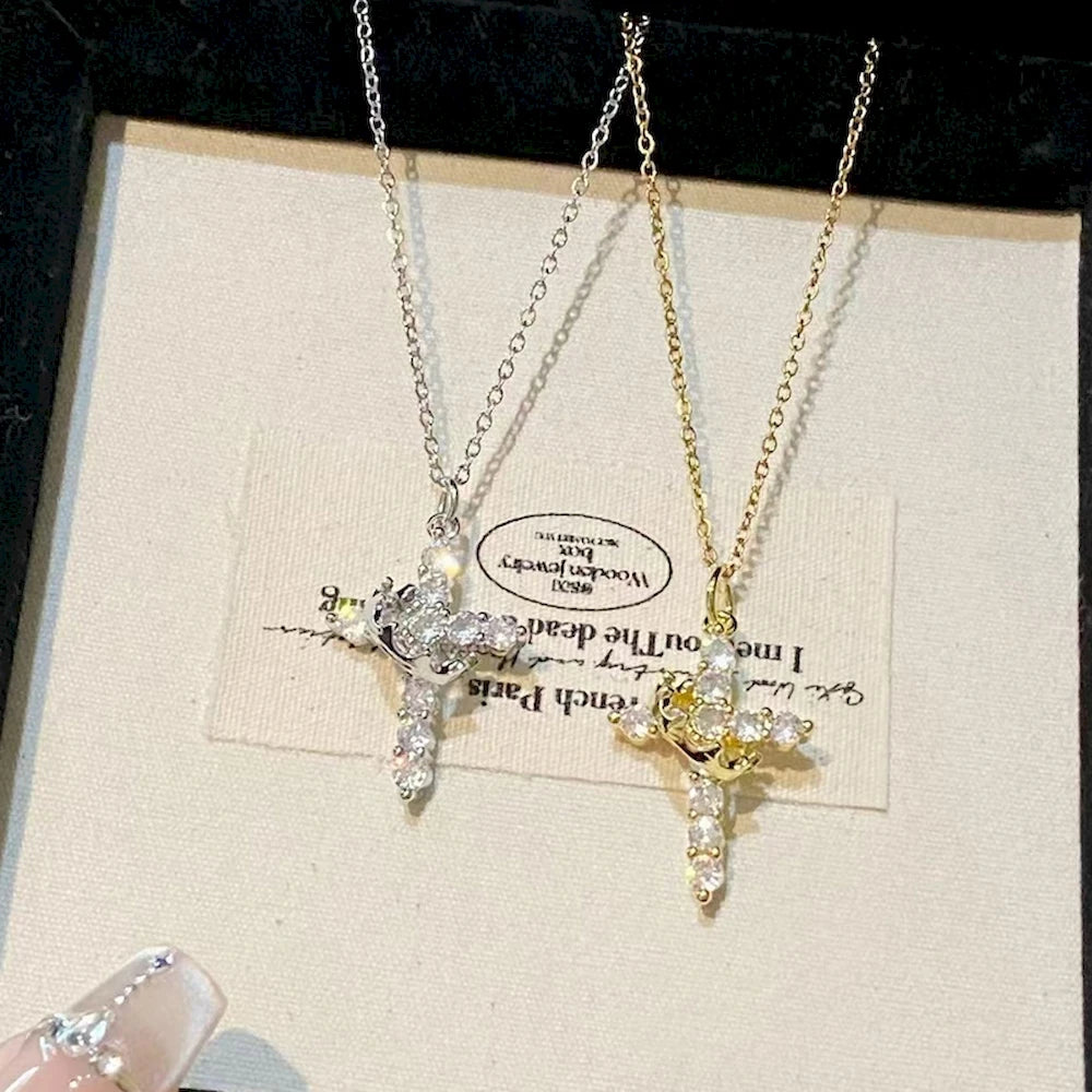 Eterna Cross